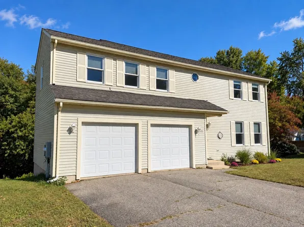 35 Lemnos Ln, Springfield, MA 01119