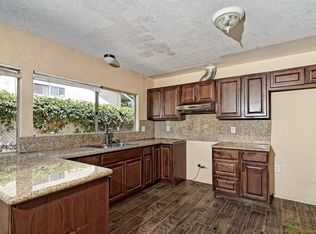 7520 San Vicente St, San Diego, CA 92114