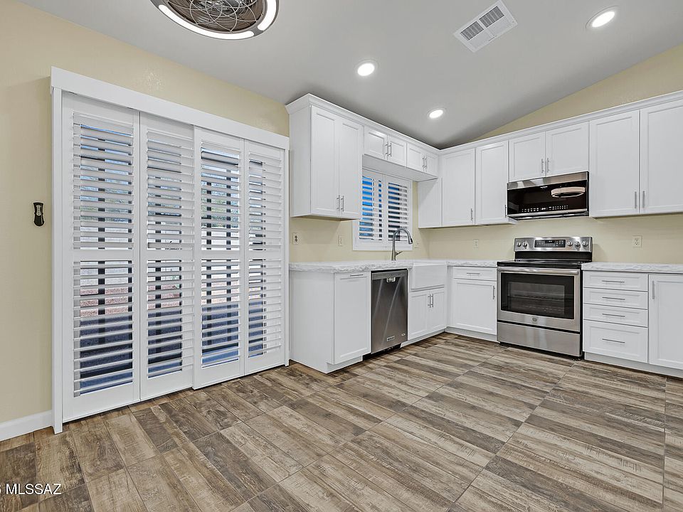 1st image of 1260 W Crystal Palace Pl