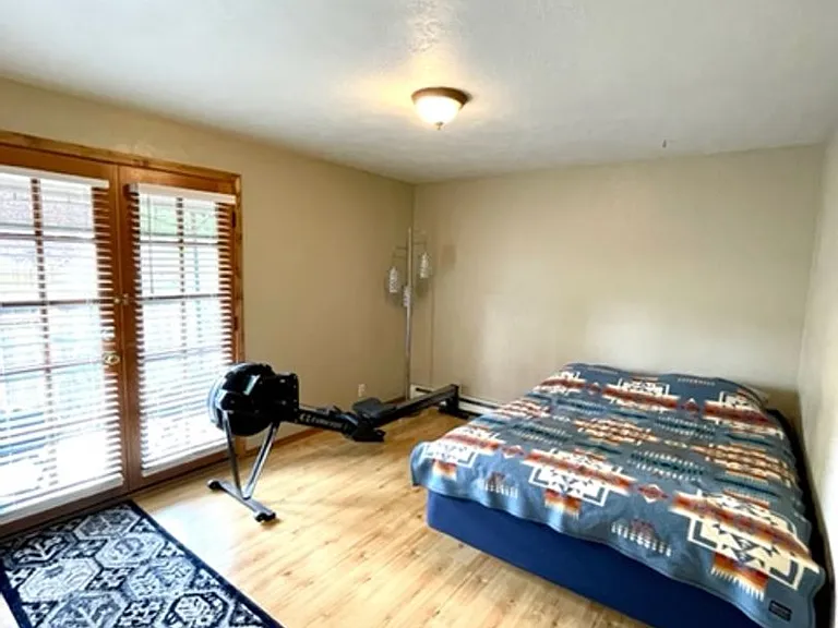 1339 NW Milwaukee Ave — Photo 11