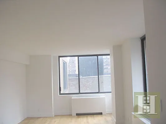 Rented by Halstead Real Estate | media 4
