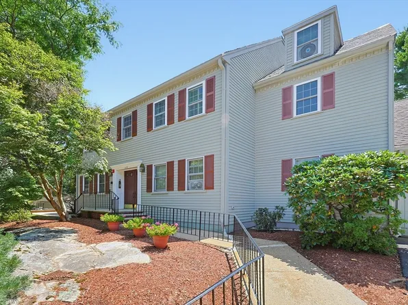 16 Valiant Way Unit 16, Salem, MA 01970
