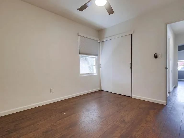 1875 Oliver Ave #B — Photo 17