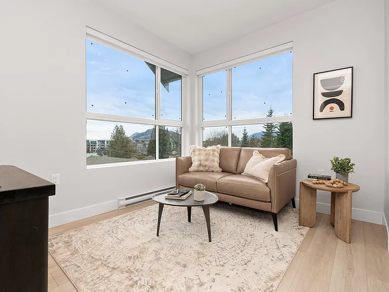 45754 Wellington Ave #308 — Photo 3