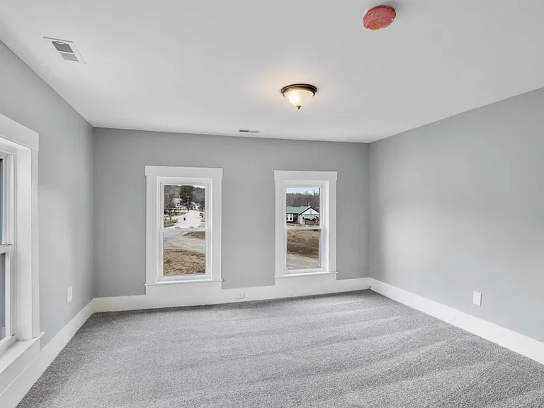 39 S Barnstead Rd #B — Photo 12