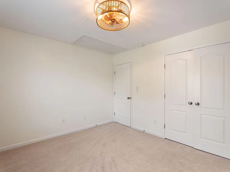 855 Ember Dr — Photo 26