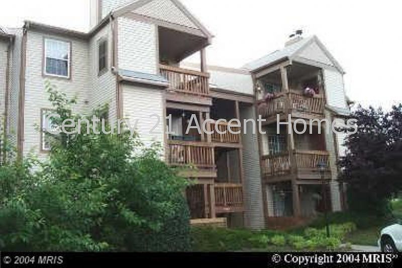 1st image of 6911 Victoria Dr Unit I