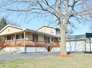 14925 Kilbourne Ave, Midlothian, IL 60445