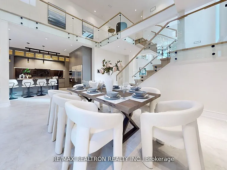 84 Murray Dr — Photo 9