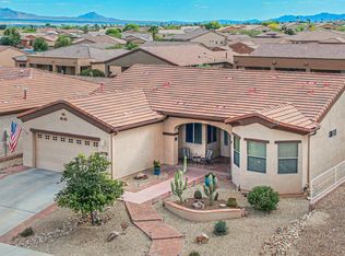 955 W Bosch Dr, Green Valley, AZ 85614
