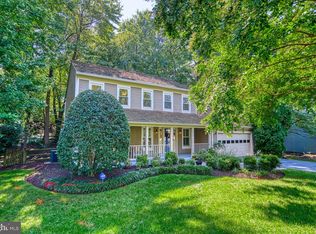 5823 Colfax Ave, Alexandria, VA 22311