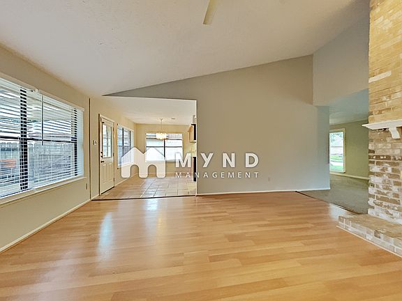 3rd image of 14838 Earlswood Dr