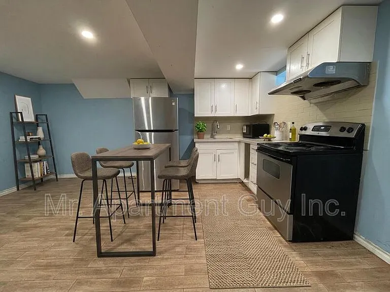 17 Kiskadee Dr #LOWER — Photo 2