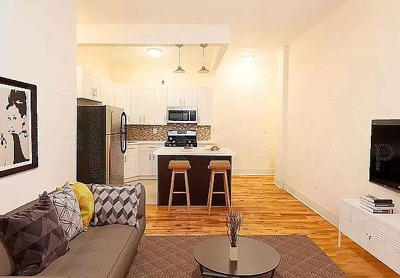 2nd image of 52 Clarkson Ave #4C