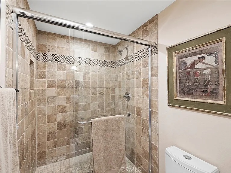 3116 Lincoln St — Photo 20