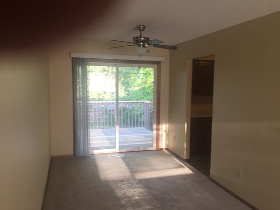 5th image of 8216 Quebec Ct N