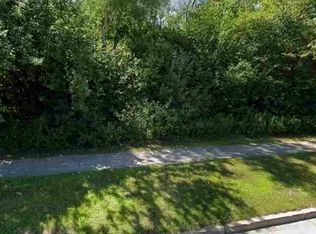 1112 E Wackerly St, Midland, MI 48642