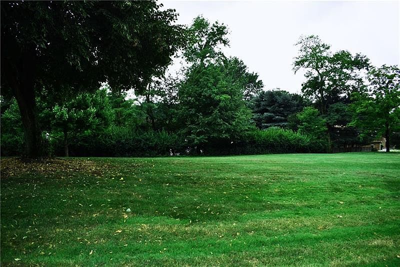 1st image of 110 Mount Vernon Dr