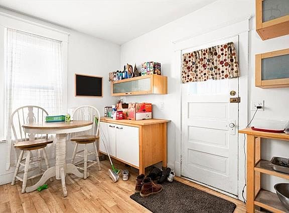 Kitchen (door leading to back yard/deck)