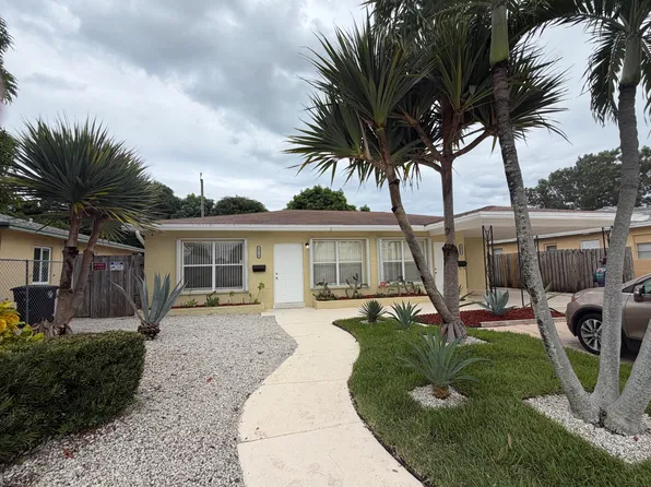 1414 N J St, Lake Worth, FL 33460