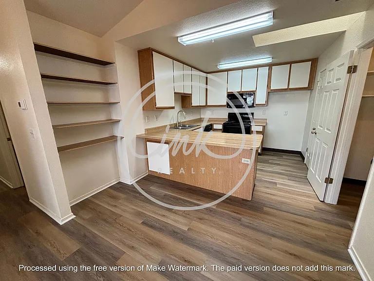 1294 Alicia Cir — Photo 9