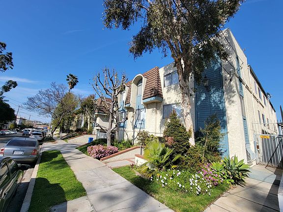 3rd image of 26114 Belle Porte Ave APT 20