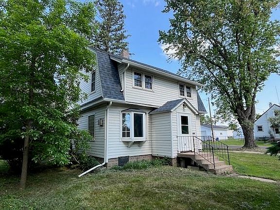 3rd image of 1901 Southern Dr