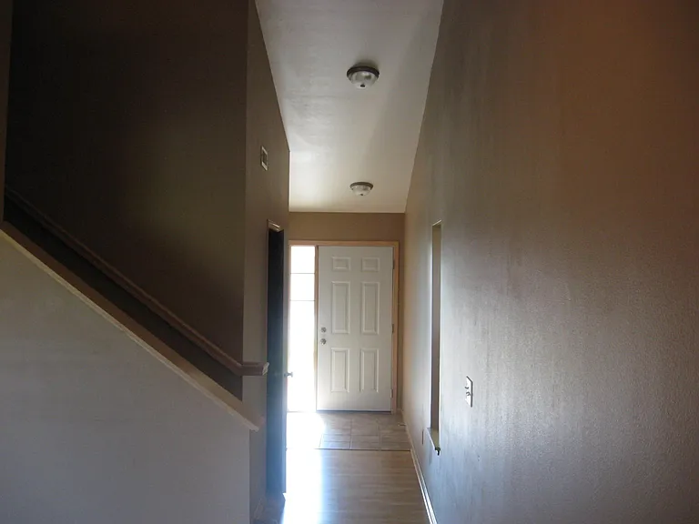 95 S Park Ridge Rd — Photo 7