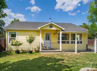 22810 Sanford St, Red Bluff, CA 96080