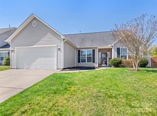 118 Mud Creek Rd, Fletcher, NC 28732