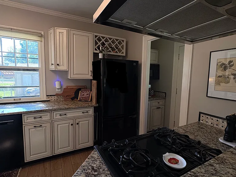 117 Benjamin Ave SE — Photo 6