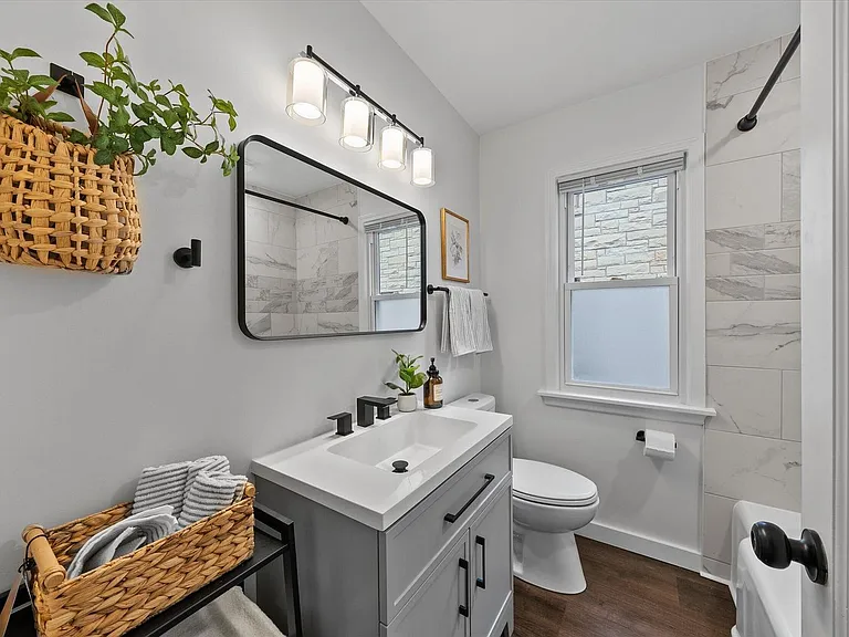 3702 N 51st Blvd — Photo 3