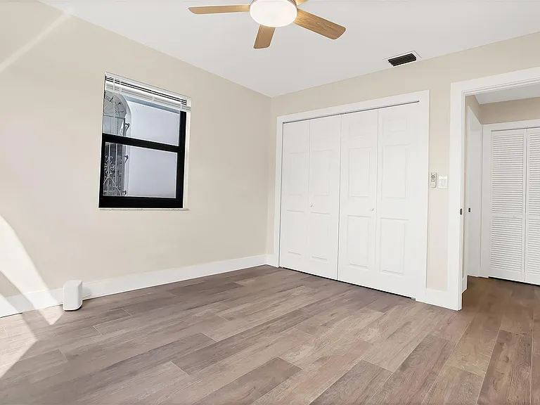391 NW 58th Ave — Photo 29