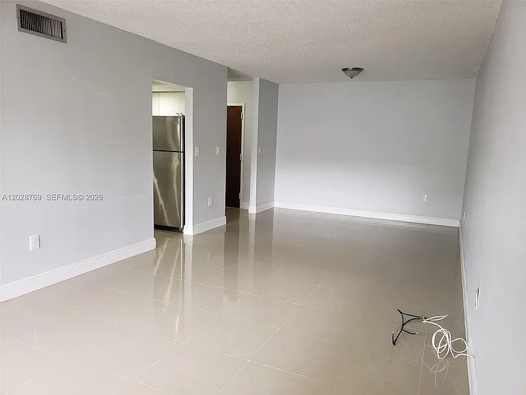 5800 SW 127th Ave #2103 — Photo 6