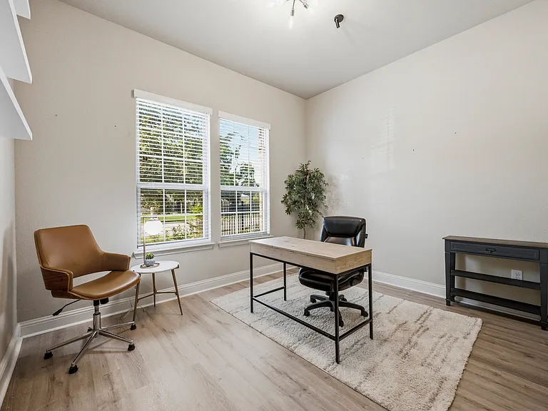 816 Brookstone Ct — Photo 13