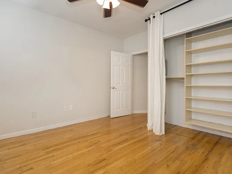 509 Monroe St #4R — Photo 8