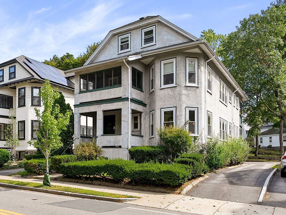 1st image of 124 Jason St
