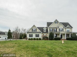 18930 Shelburne Glebe Rd, Leesburg, VA 20175