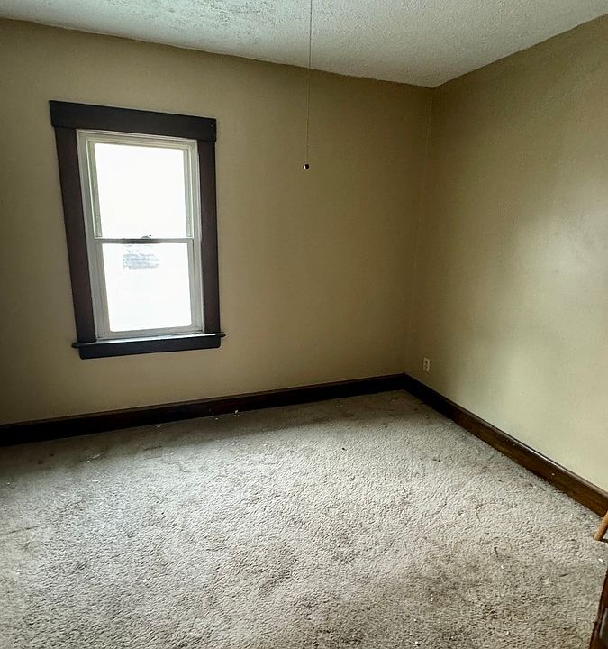 2nd image of 3397 W 97th St Unit 2