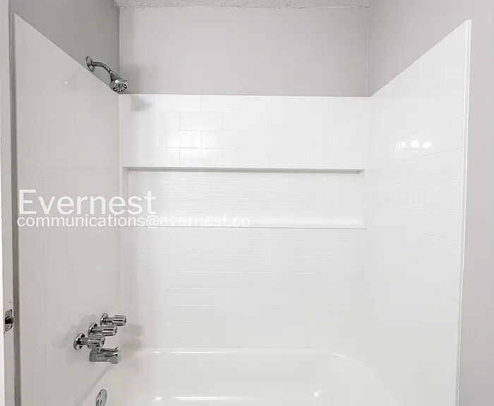 5099 Corkwood Dr — Photo 9