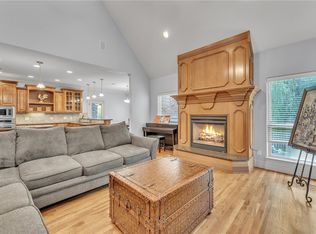 1740 Partridge Run, Bentonville, AR 72713