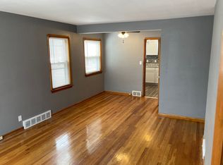 6099 Ridge Rd, Parma, OH 44129