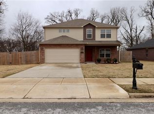 3253 Laurel Spring Cv, Springdale, AR 72762