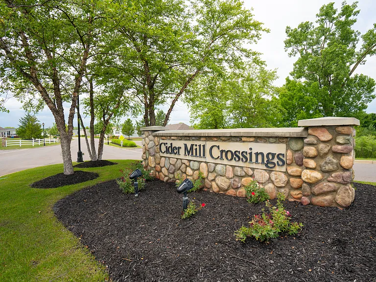 Cider Mill Crossings — Photo 12