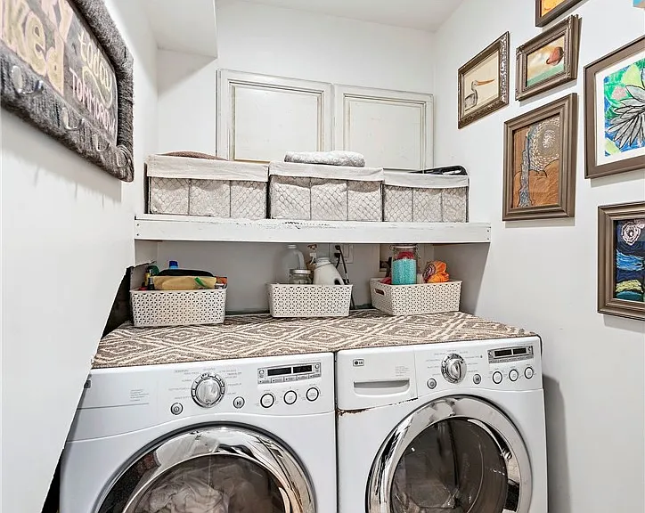 875 Coast View Dr — Photo 42