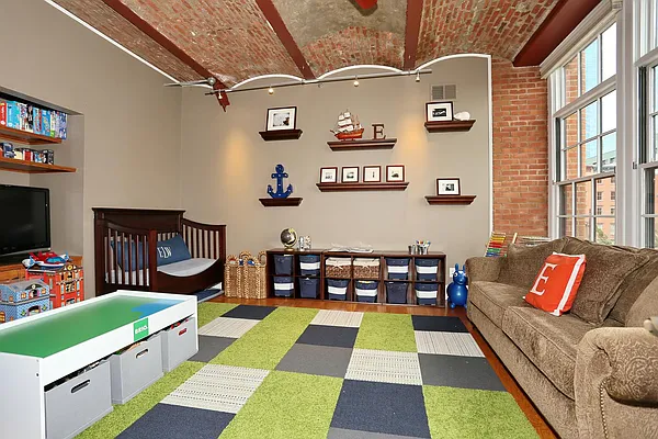 Sold by Weichert/Exchange Place | media 12