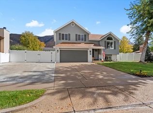 2202 N 2300 E, Layton, UT 84040