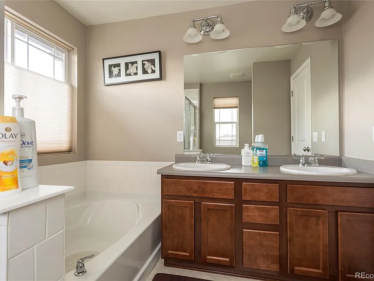 2834 Macon Way — Photo 23