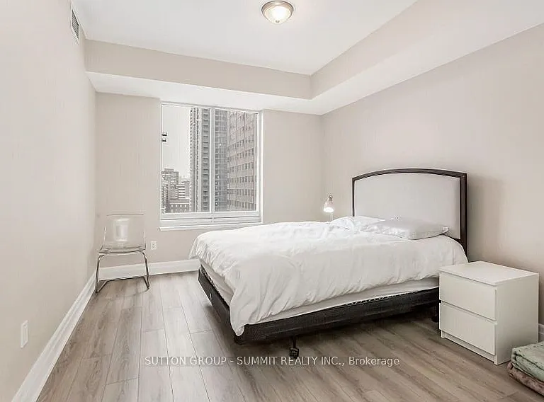 35 Balmuto St #1402 — Photo 11