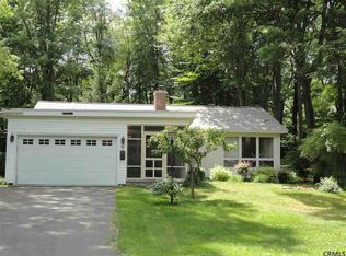 52 Paxwood Rd, Delmar, NY 12054